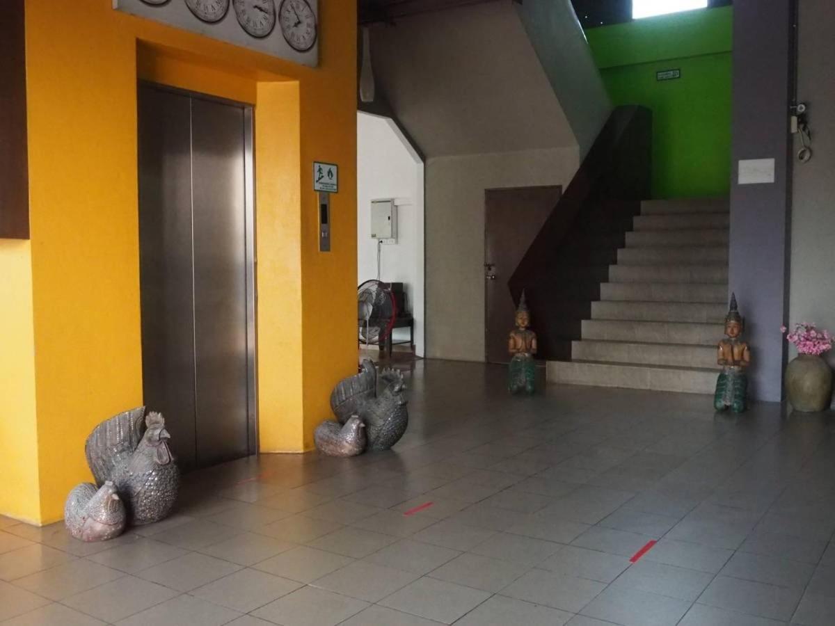 Rome Place Hotel Phuket Bagian luar foto